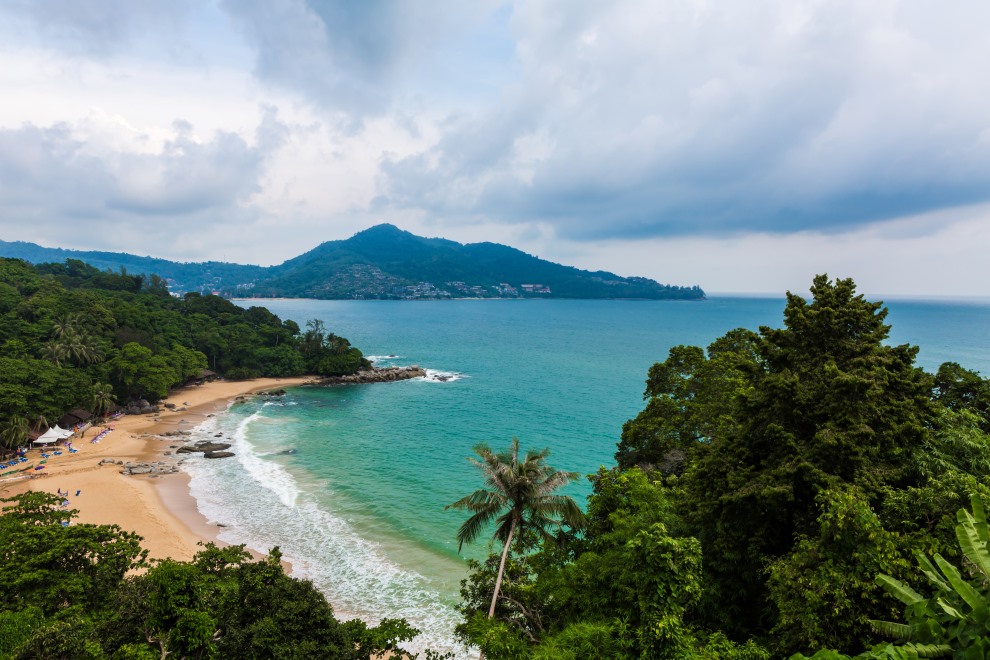 ilustrasi wisata alam lampung