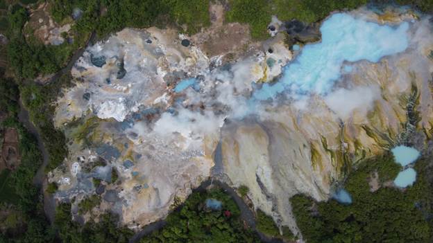 Nirwana Keramikan Suoh wisata alam lampung