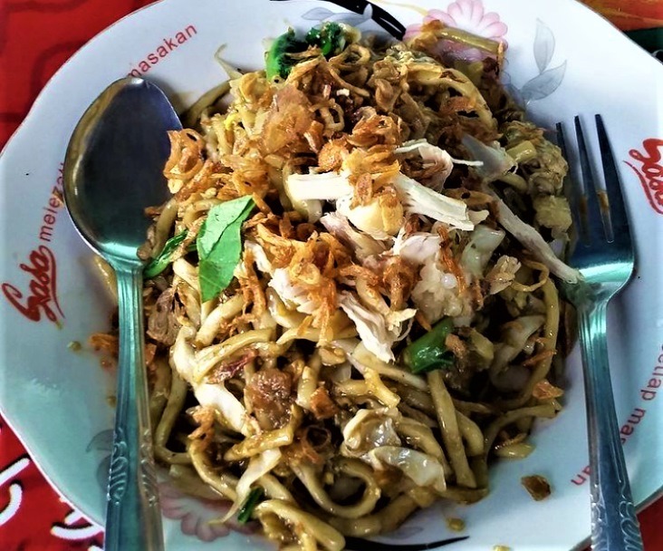 wisata kuliner lampung mie khodon