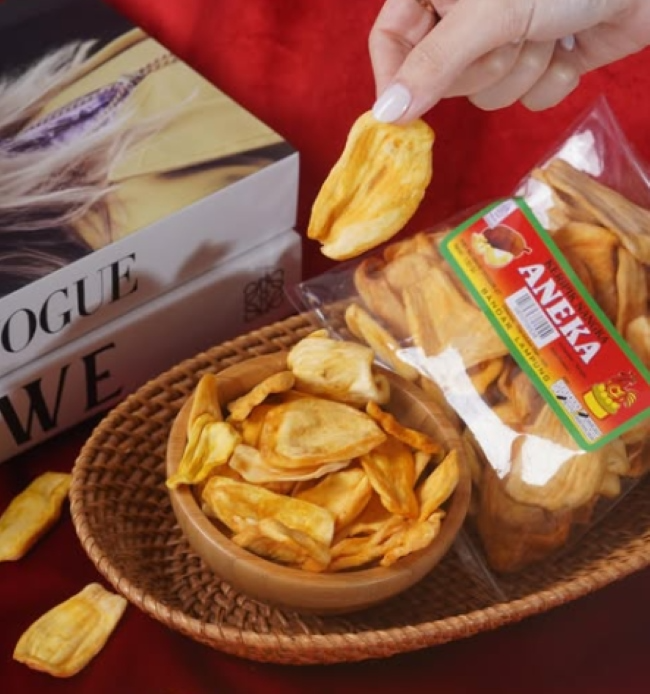 keripik nangka aneka makanan khas lampung